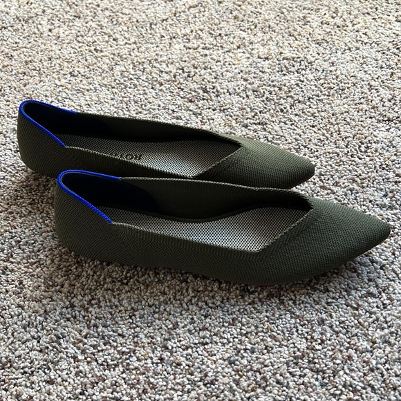 Rothy’s Cypress Points. Size 9. - Picture 2 of 5